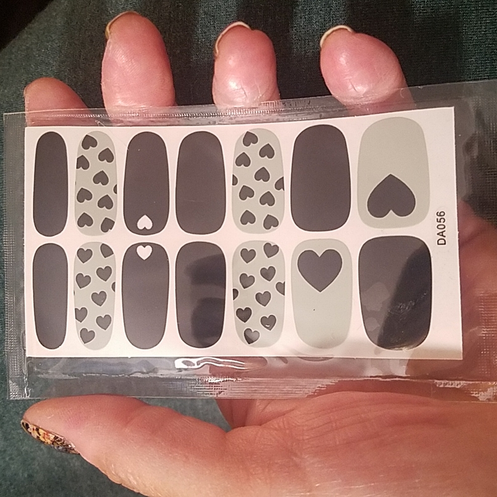 NWOT Nail Polish Strips